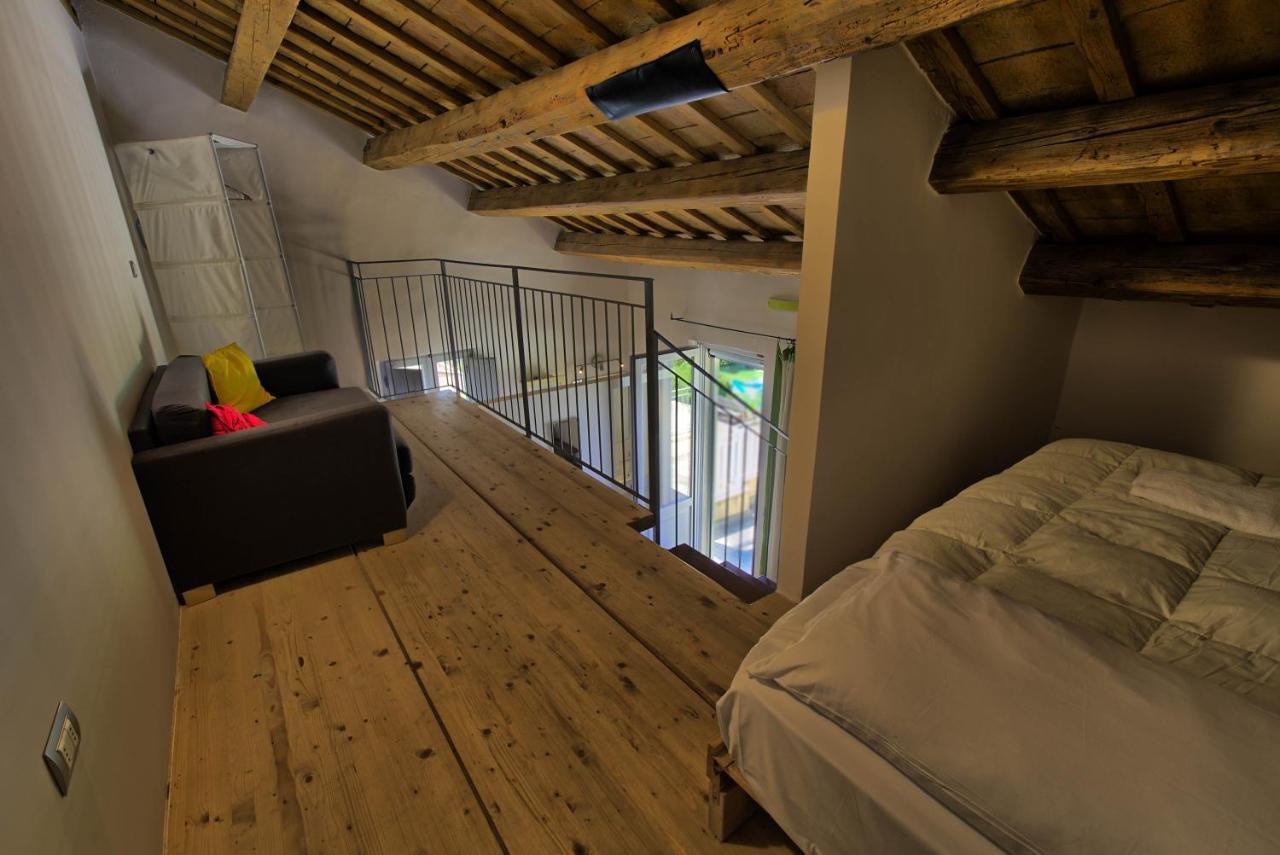 Grande Villa Storica Per Vacanze Con Giardino Privato E Piscina Ostra Exterior photo
