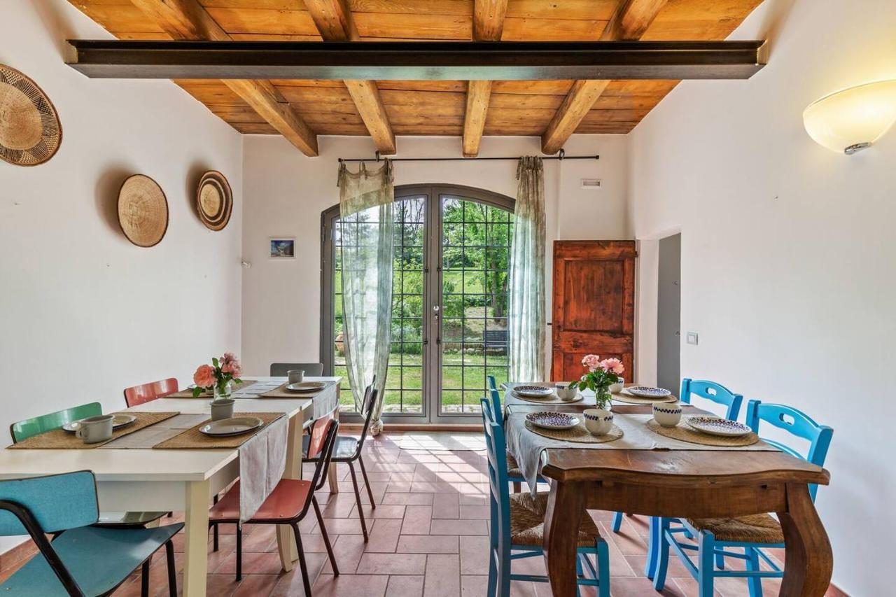 Grande Villa Storica Per Vacanze Con Giardino Privato E Piscina Ostra Exterior photo